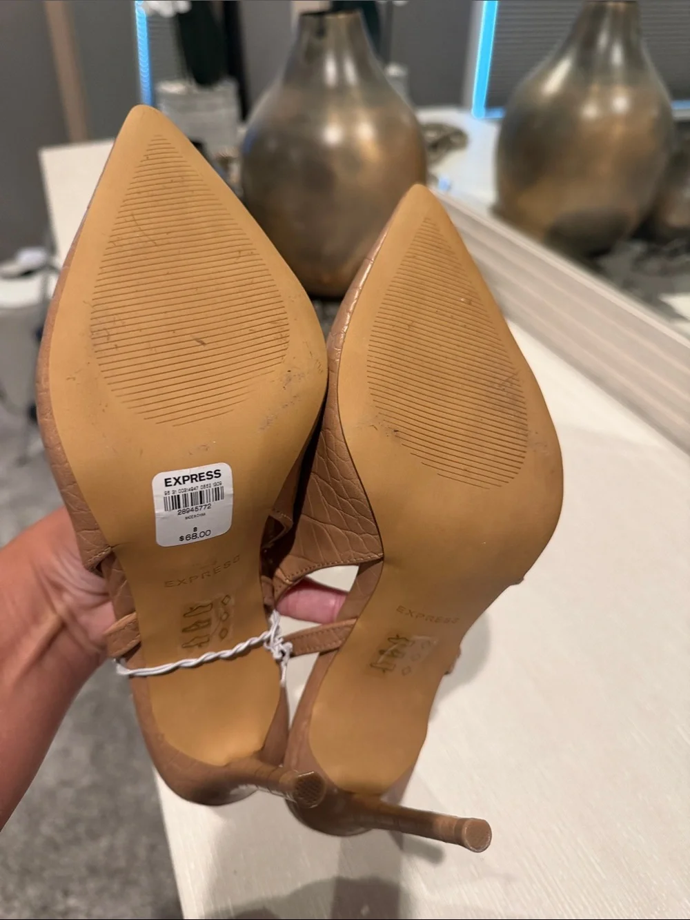 N/A elegant tan